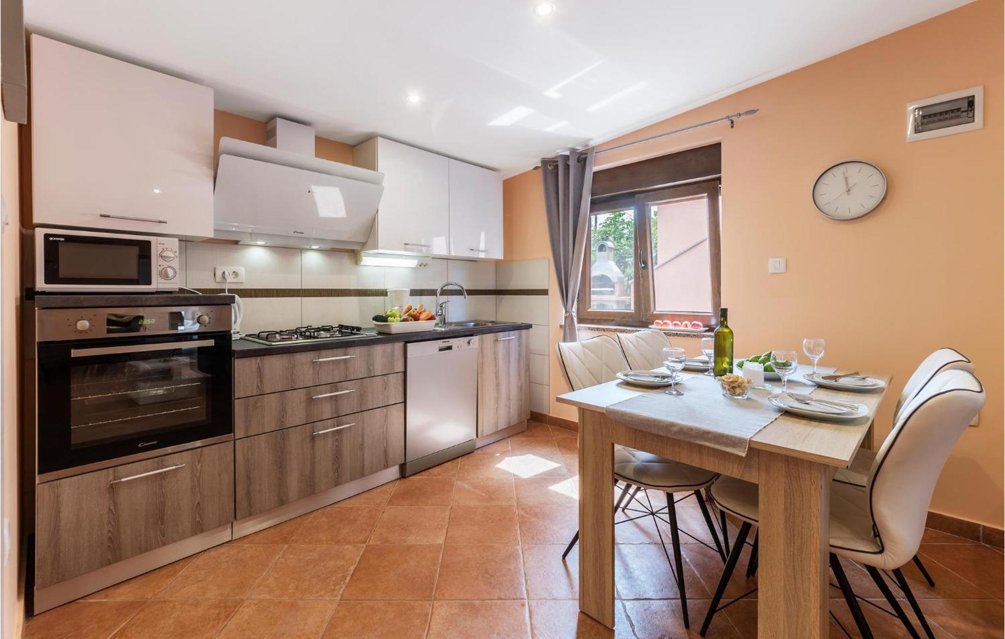 1 Bedroom Stunning Apartment In PUY Exterior foto