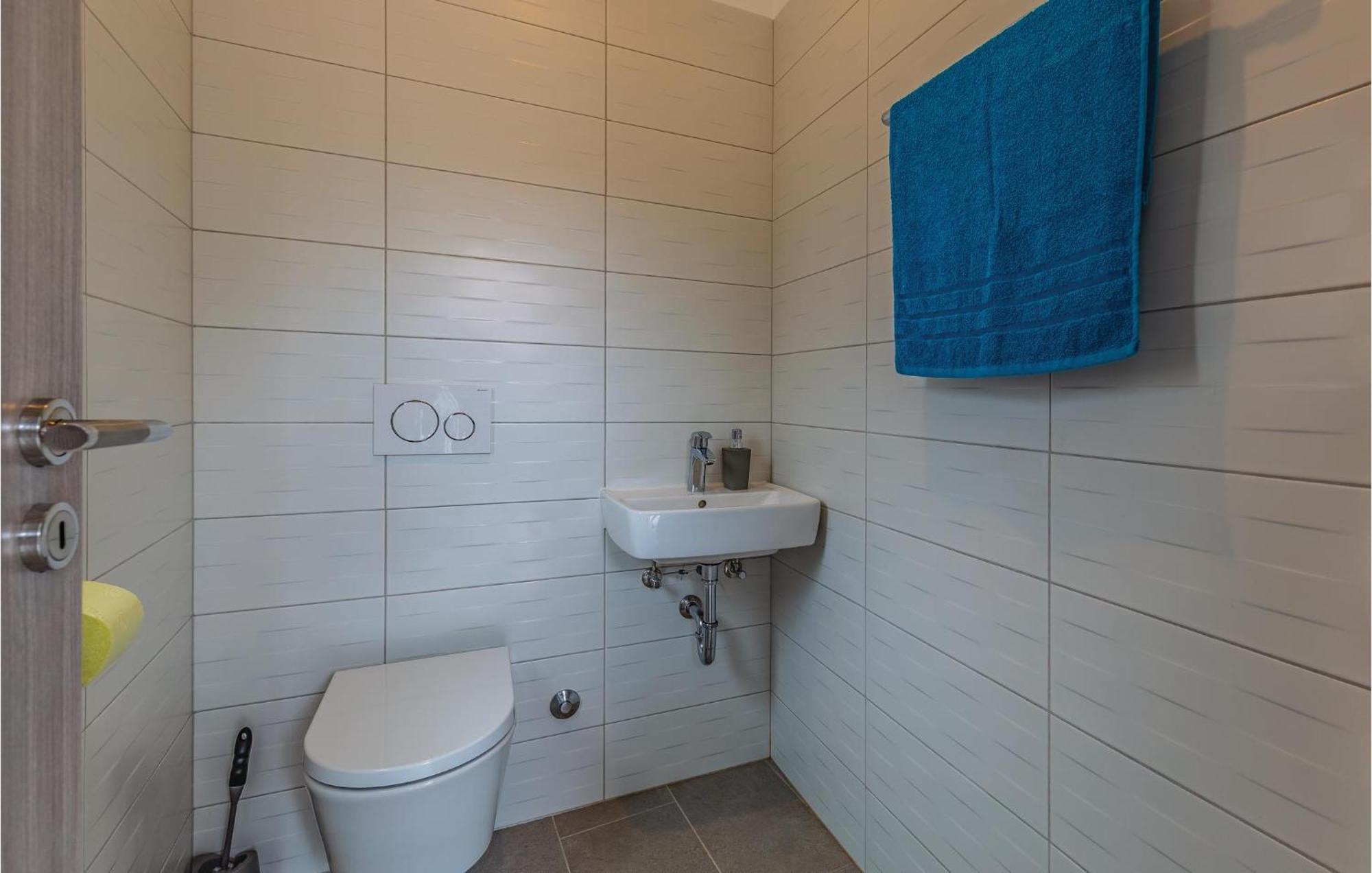 1 Bedroom Stunning Apartment In PUY Exterior foto